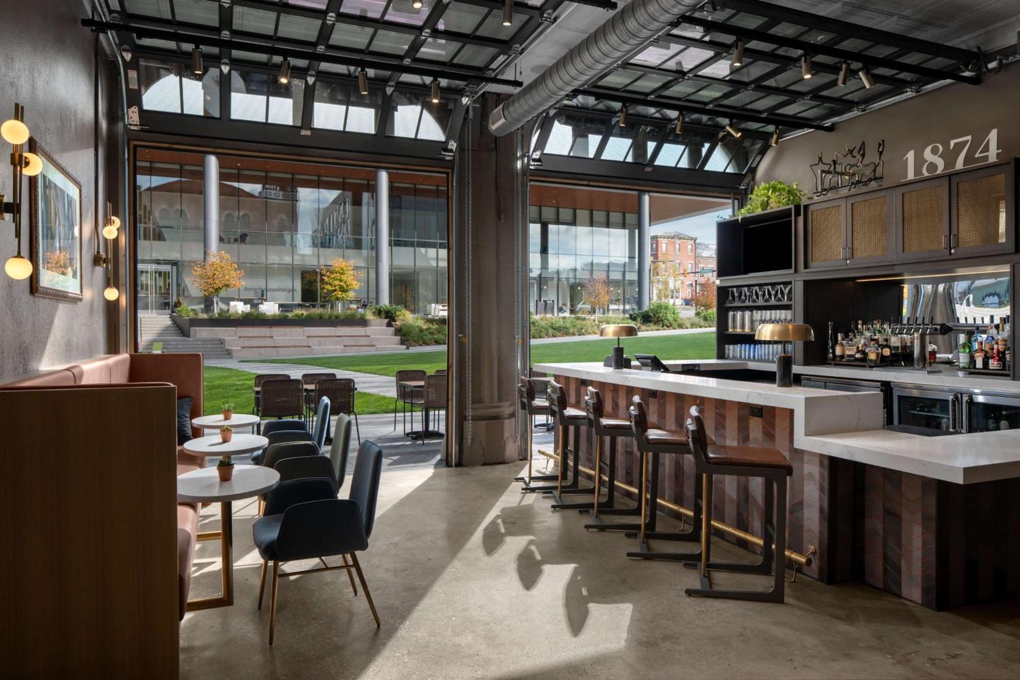 Hotel West & Main Conshohocken, Tapestry Collection Hilton Екстер'єр фото
